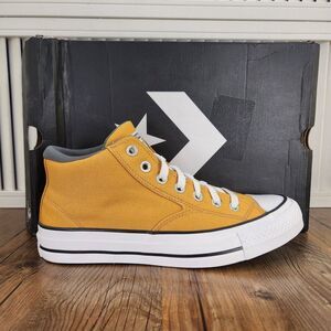 Converse CTAS Malden Street Mid Mens 8 Golden Sundial Canvas Skate Sneaker Shoe